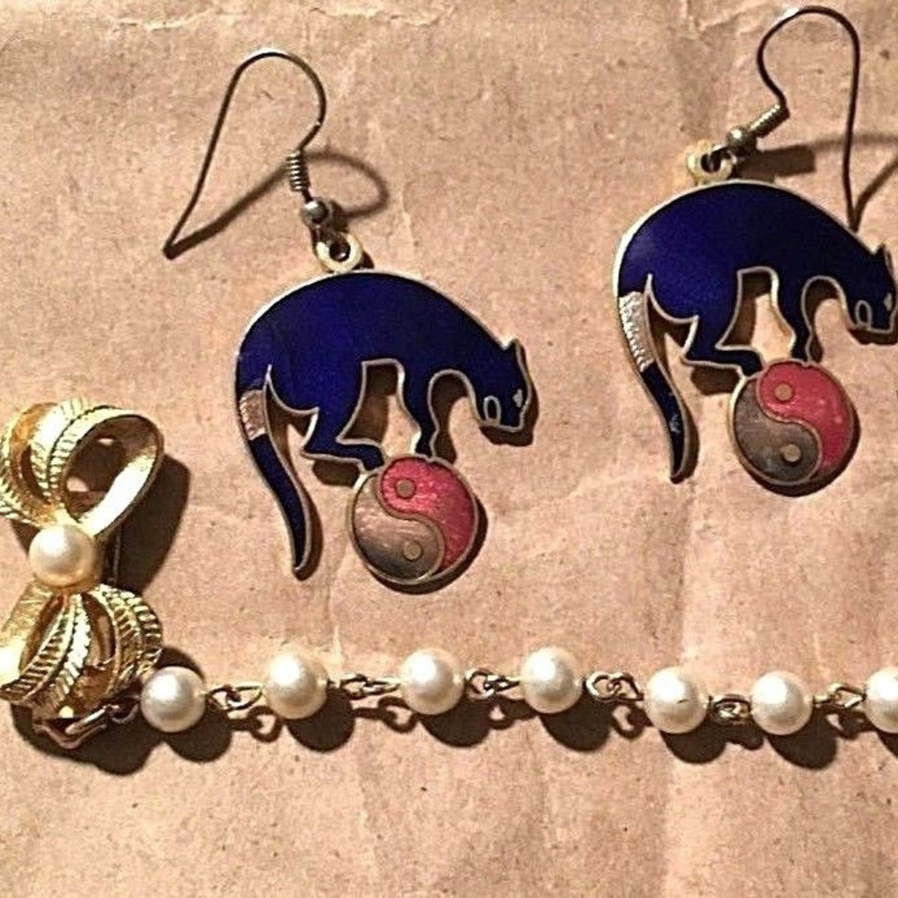 ~Cobalt Panther Ying/Yang Earrings, Sweater Clip